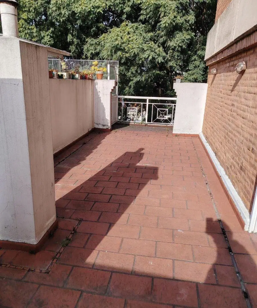 Gran 2 Amb todo al fte terraza, living , cocina, dormitorio, con balcon fte en suite dorm 4