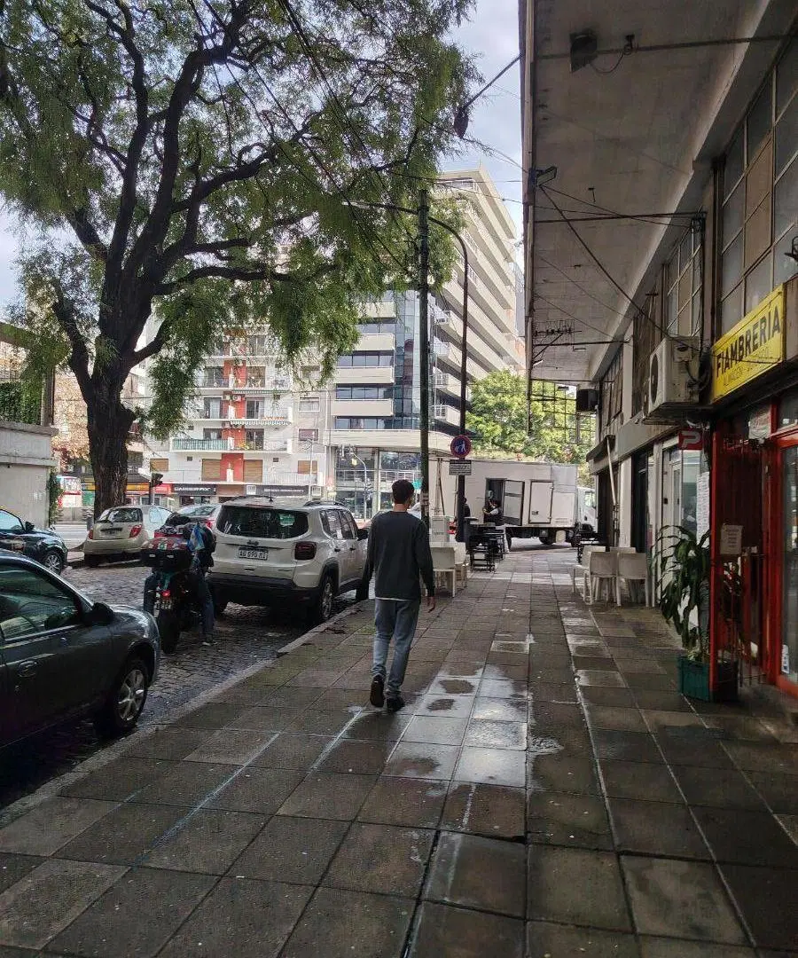 Gran 2 Amb todo al fte terraza, living , cocina, dormitorio, con balcon fte en suite dorm 3