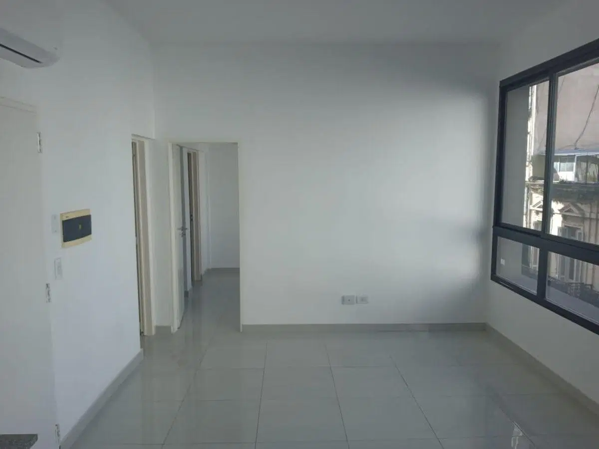 Departamento En Alquiler 2 Amb, Muy Luminoso, Frente En Suite 2