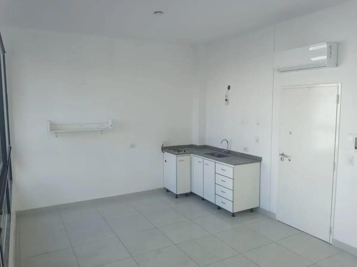 Departamento En Alquiler 2 Amb, Muy Luminoso, Frente En Suite 5