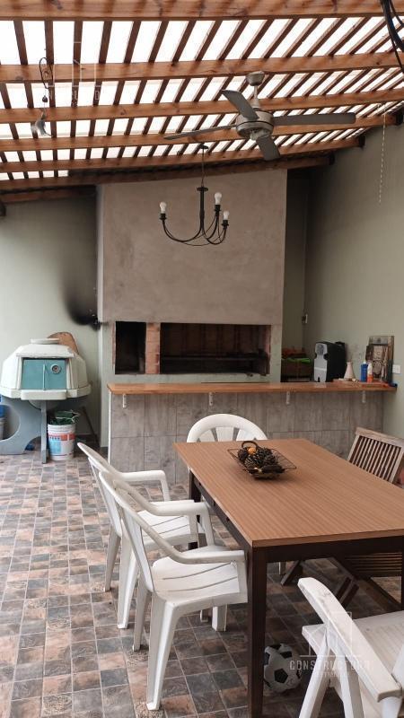 Casa Chalet en Villa Lugano 2