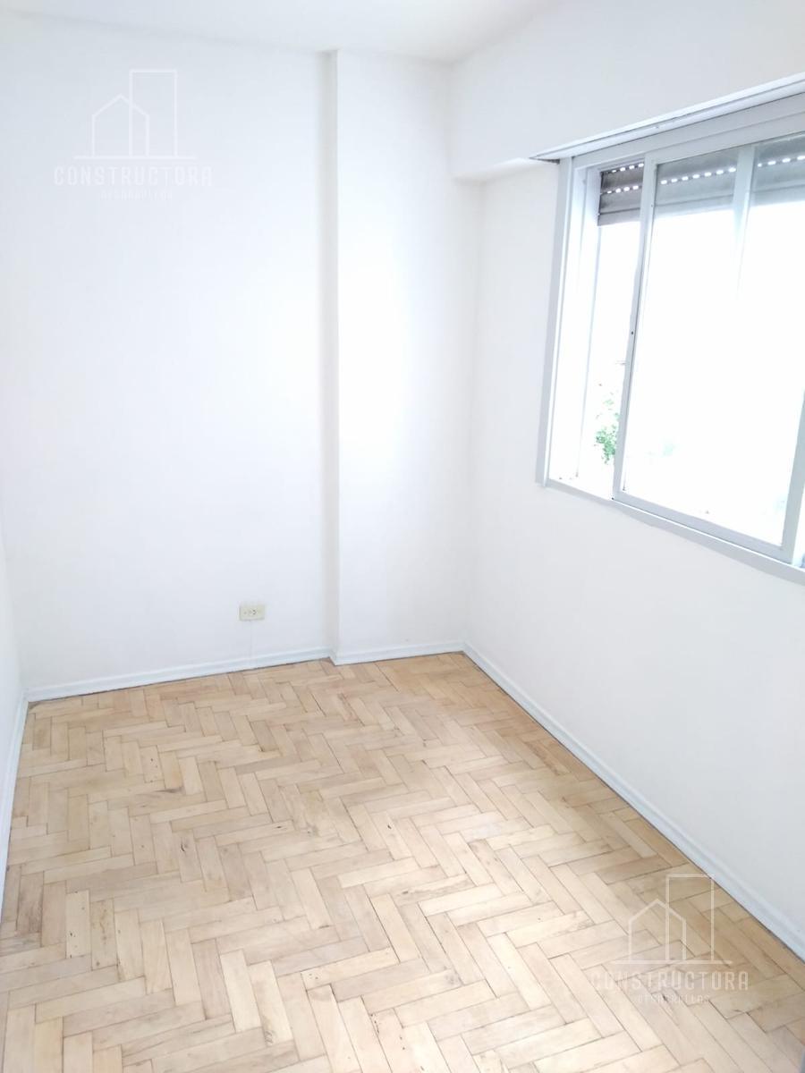 Departamento en Flores 5
