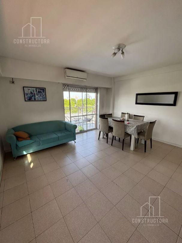 Departamento en Versalles 2