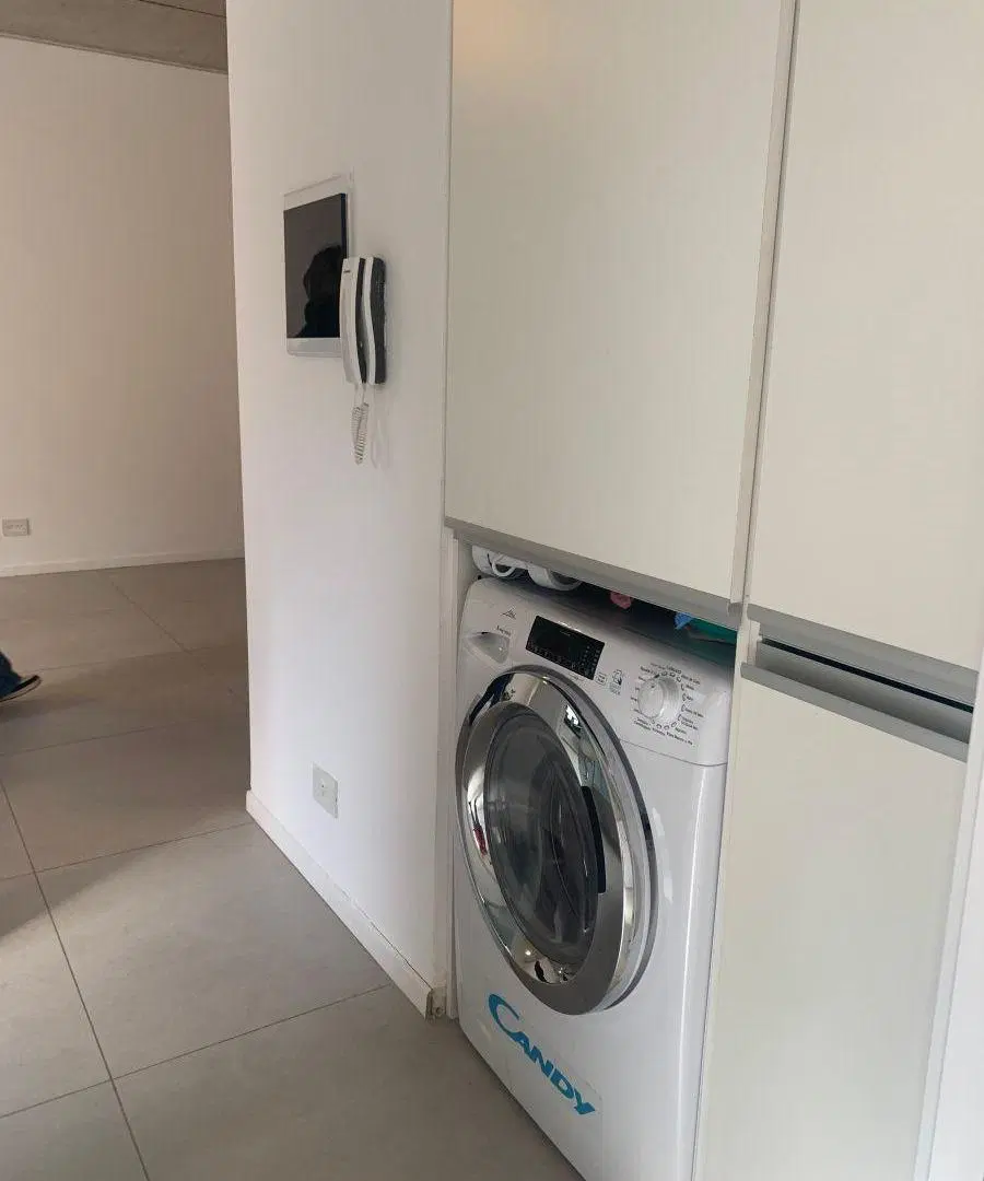 Lindísimo semipiso de 2 ambientes en esquina de Maure y Zapata, con amplio balcón 3