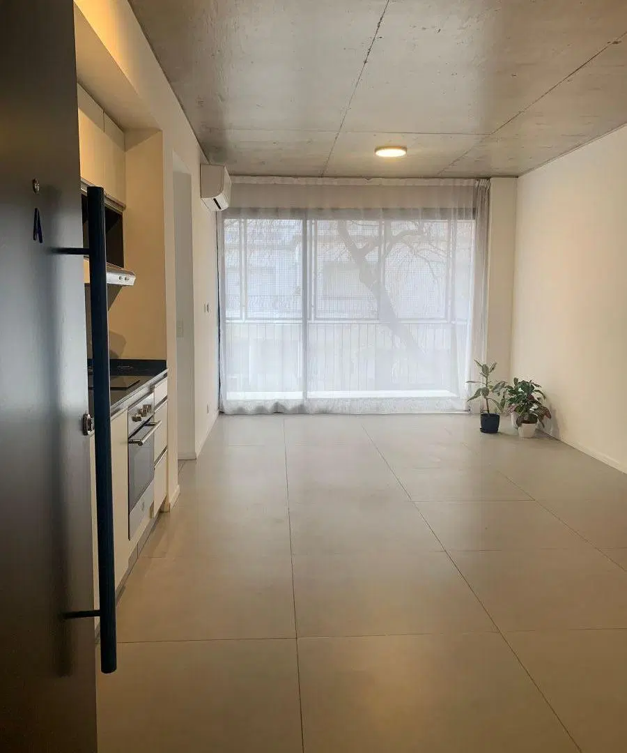 Lindísimo semipiso de 2 ambientes en esquina de Maure y Zapata, con amplio balcón 8