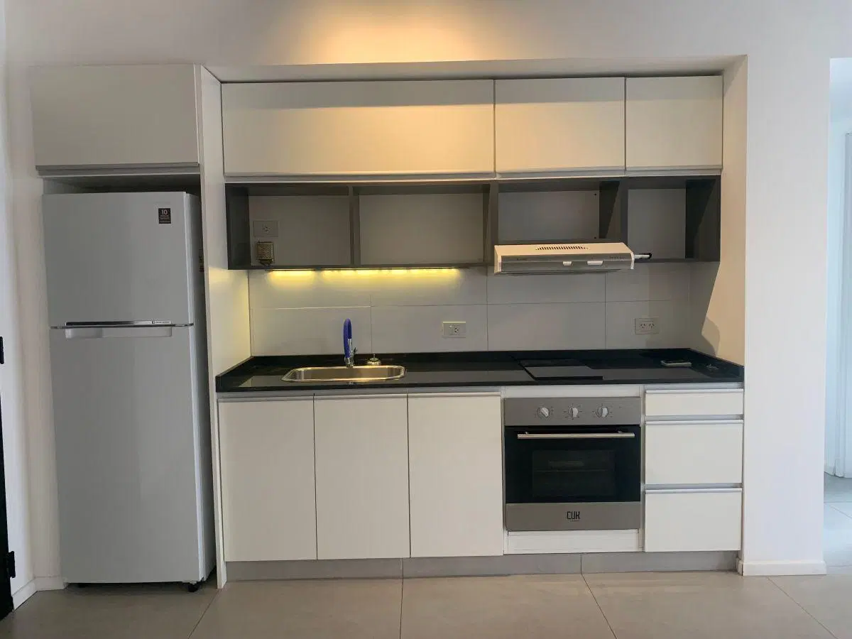 Lindísimo semipiso de 2 ambientes en esquina de Maure y Zapata, con amplio balcón 4