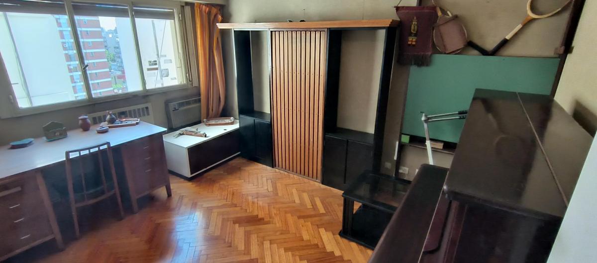Semipiso 5 Ambientes con Dependencia, Cochera Fija. Real Oportunidad 172 m² 2