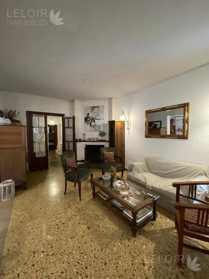 Casa En Venta 4 dormitorios En Parque Leloir 2