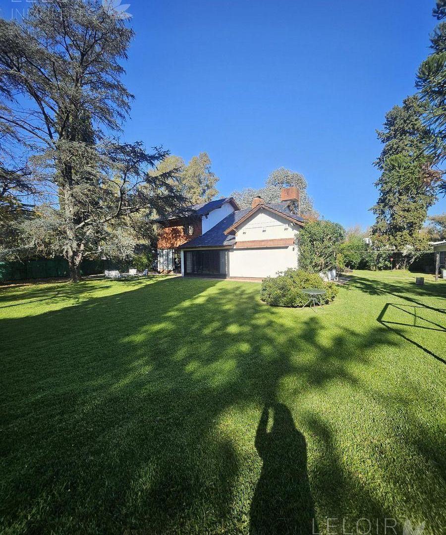Casa En Venta 3 dormitorios En Parque Leloir
