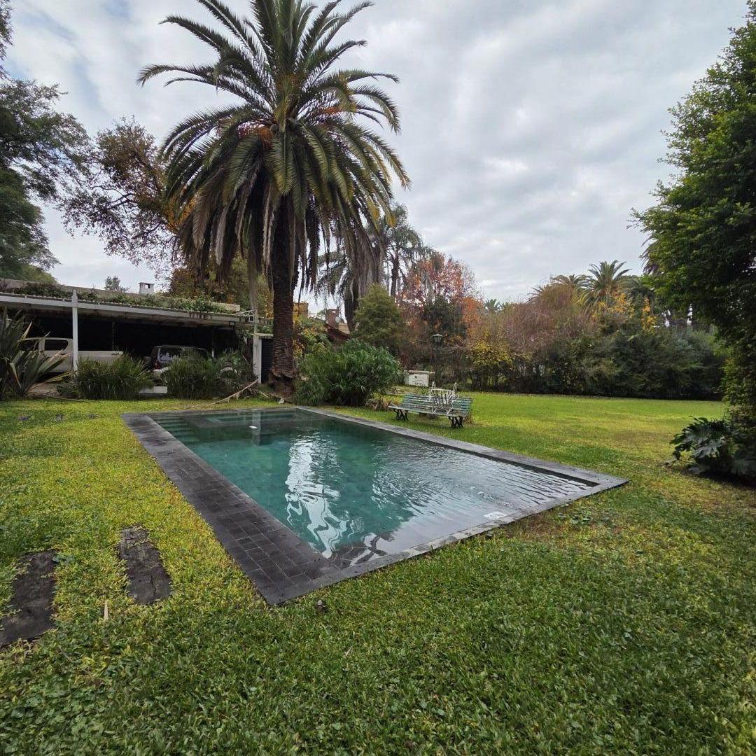 Casa en venta 3 dormitorios en Parque Leloir