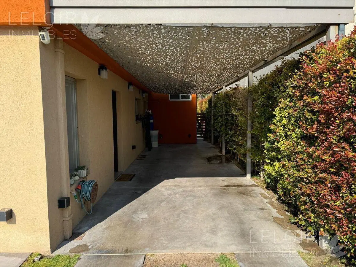 Casa en venta 4 dormitorios barrio cerrado Parque Leloir 8