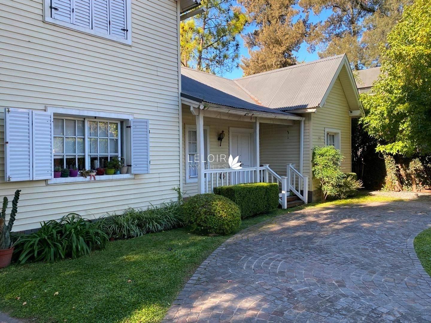 Foto de Casa en venta 3 dormitorios en Parque Leloir, imagen 2