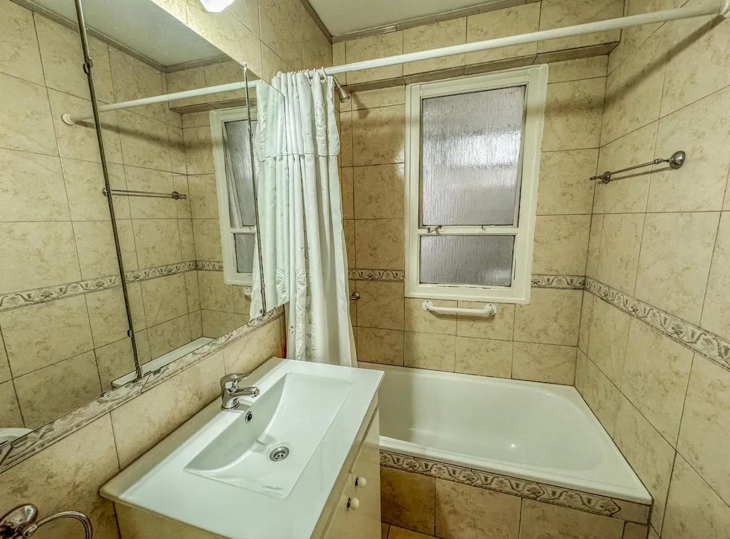 Departamento en alquiler sin muebles con 2 dormitorios - Recoleta 3