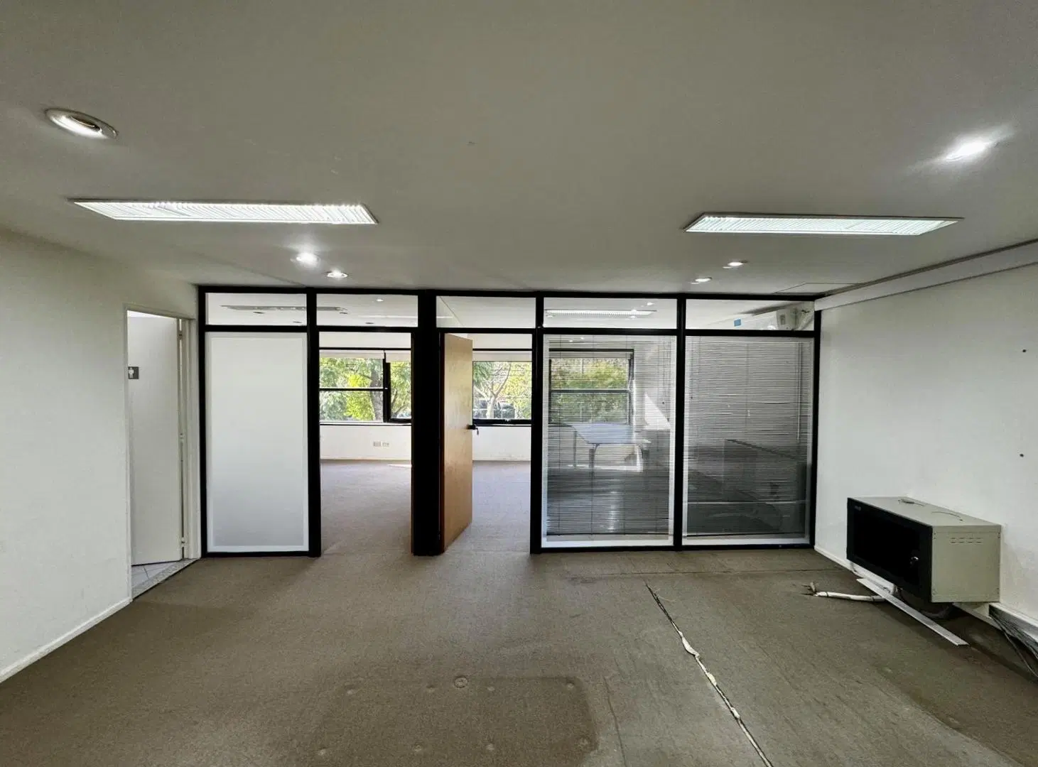 Oficina en venta y alquiler 2