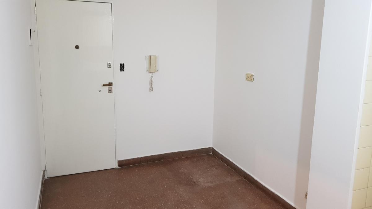 Hermoso 3 Ambientes 80 m² Balcon Vista Abierta, Muy Luminoso, Lavadero 5