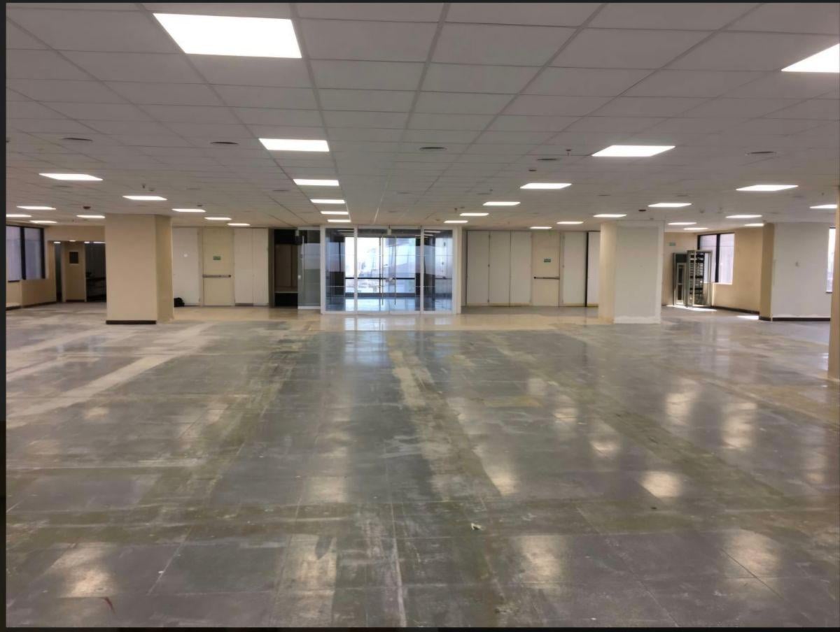 Foto de Torre San Martin, 802m2 planta libre, 5 cocheras, imagen 3