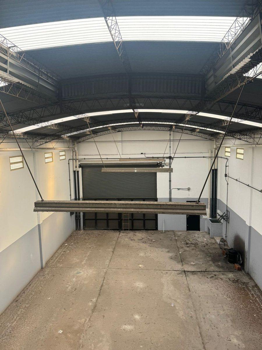 Venta Galpón Lomas del Mirador Oportunidad 5