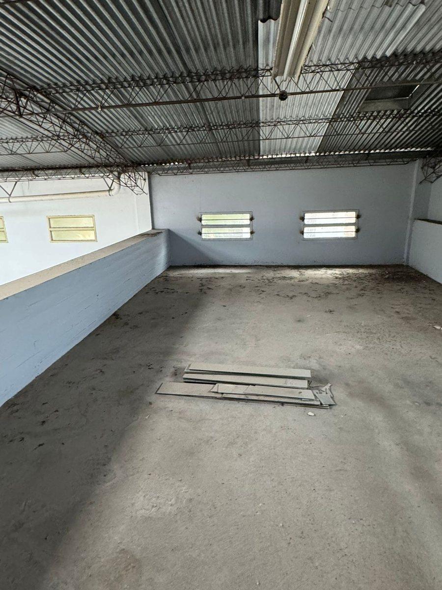Venta Galpón Lomas del Mirador Oportunidad 4