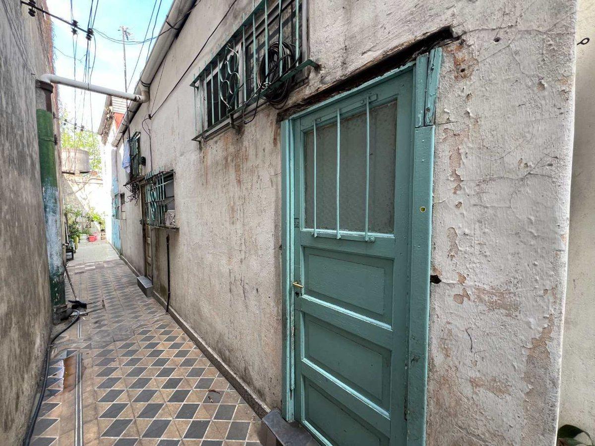 Venta Casa Multifamiliar en Avellaneda 6 Unidades 2
