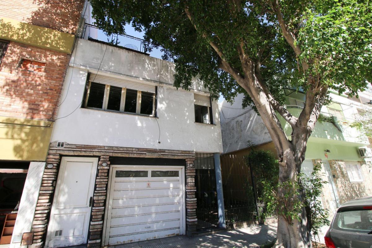 Casa 4 Ambientes Venta Villa del Parque 2