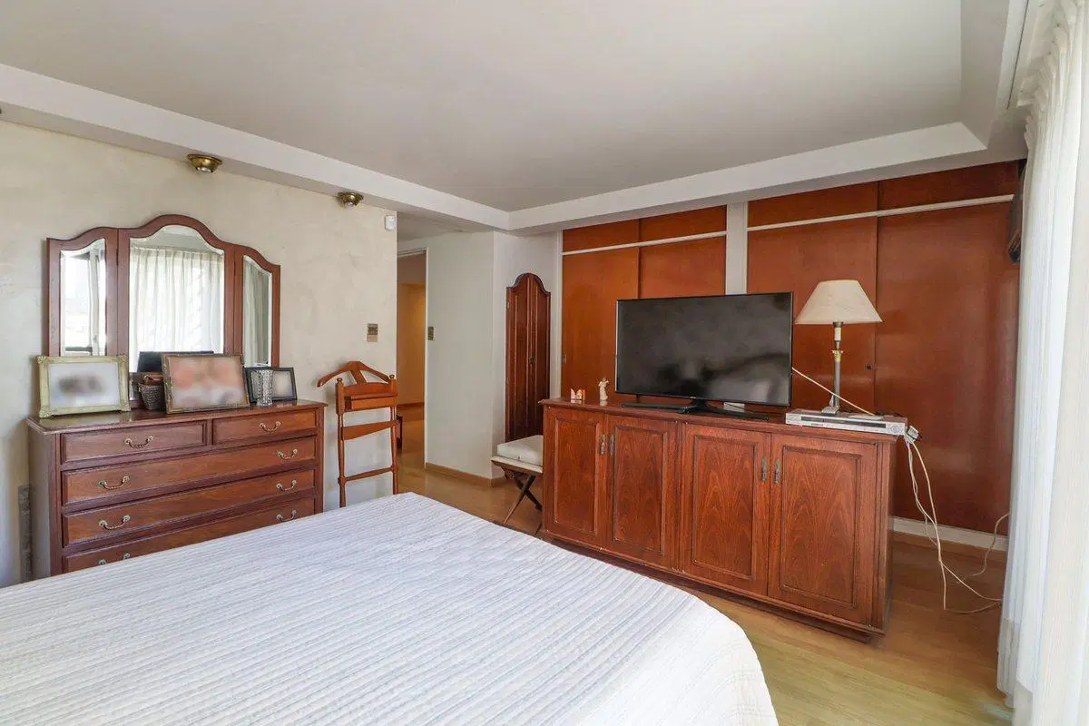 DEPTO VENTA 6 AMB CON BALCON TERRAZA Y COCHERA 2