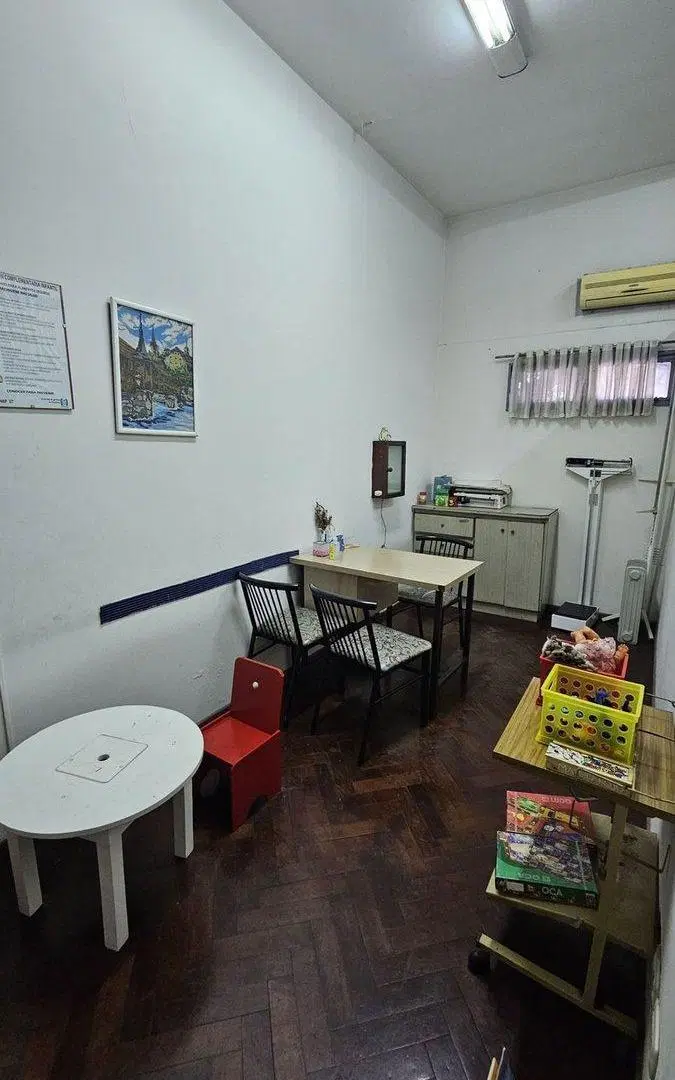 VENTA CENTRO DE SALUD VILLA LUGANO BAJO PRECIO 4