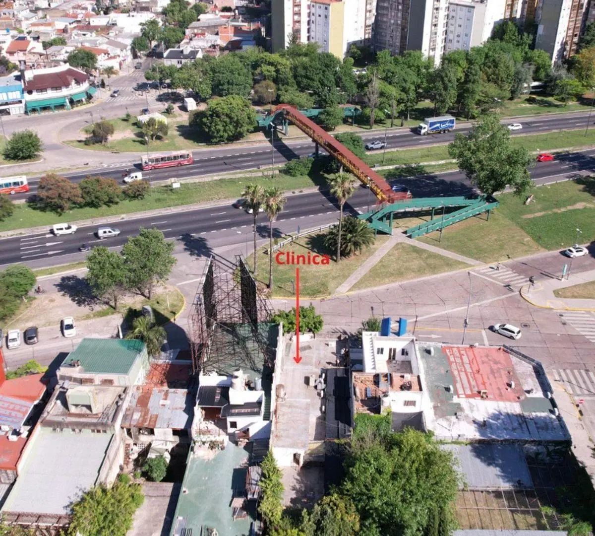 VENTA CENTRO DE SALUD VILLA LUGANO BAJO PRECIO 5