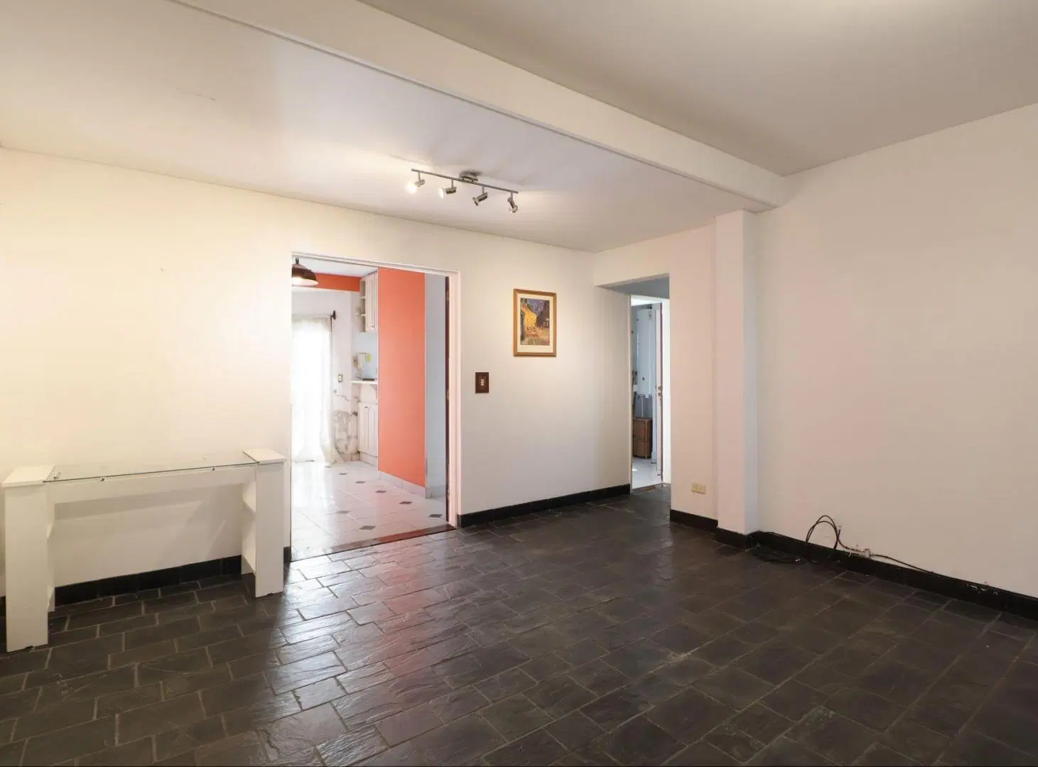 Casa Venta 5 Ambientes Castelar Con Pileta 3