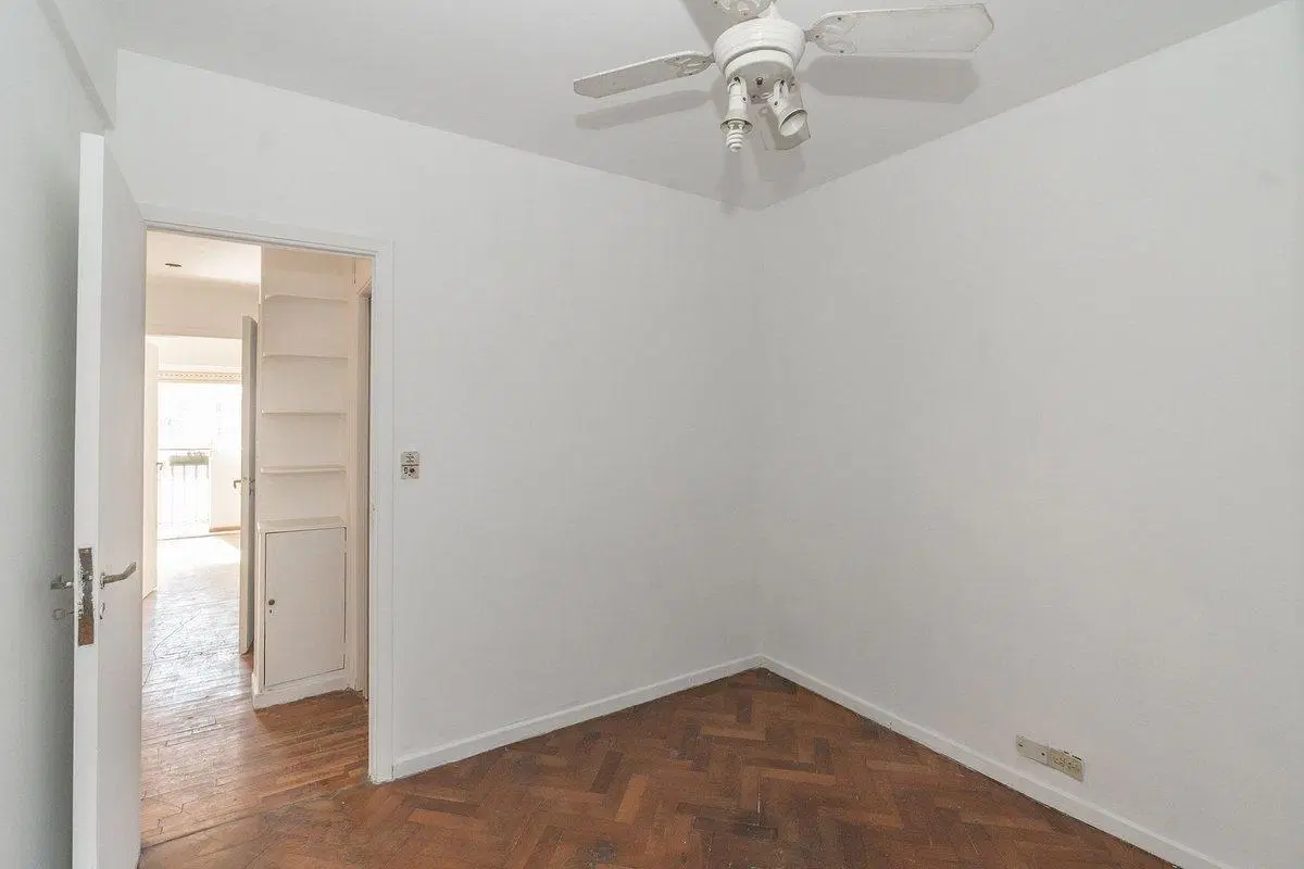 VENTA RECOLETA TRES AMBIENTES PISO ALTO LUMINOSO 3