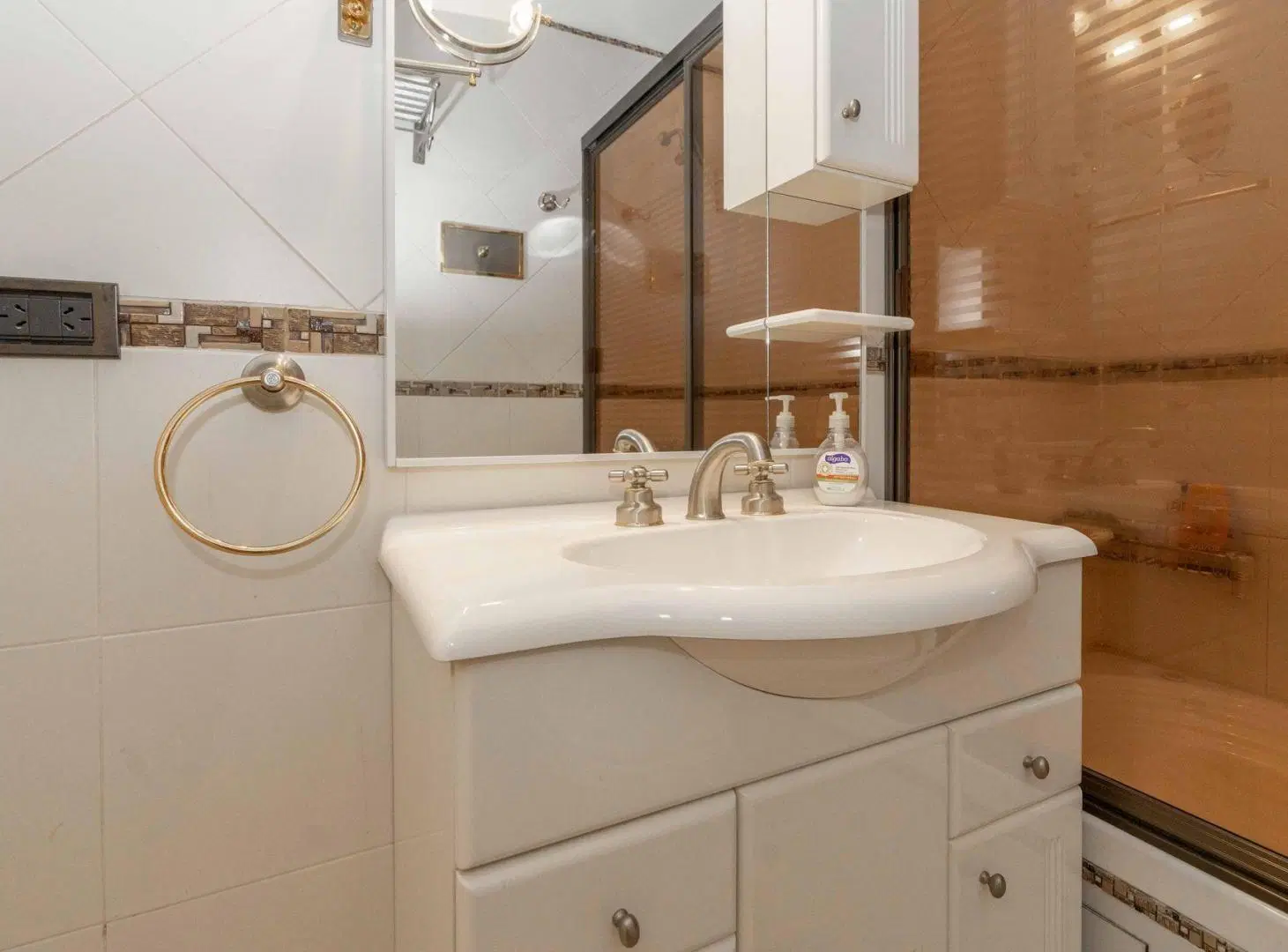VENTA DEPARTAMENTO RECOLETA COCHERA BAJO PRECIO 2