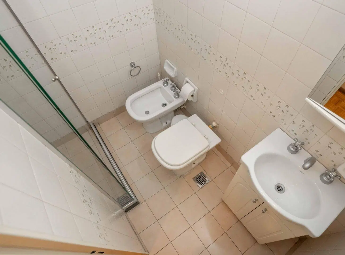 VENTA DEPARTAMENTO RECOLETA COCHERA BAJO PRECIO 5