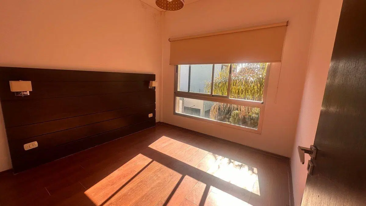 VENTA DEPARTAMENTO 2 AMBIENTES - COCHERA BANFIELD 3