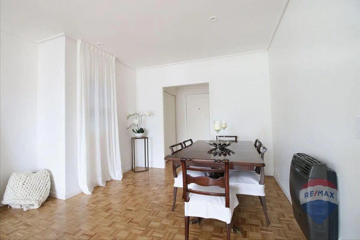 Departamento 4 ambientes Venta Recoleta Cochera 3