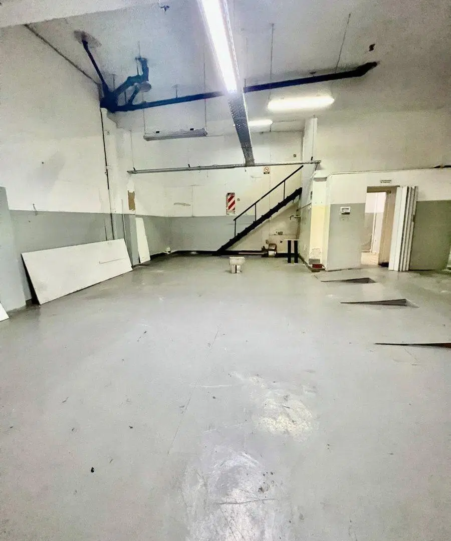 VENTA POMPEYA DEPÓSITO - LOCAL - GALPÓN - GARAGE 3