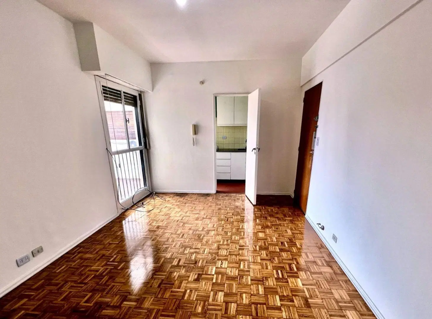 ALQUILER DEPARTAMENTO 2 AMBIENTES ALMAGRO LAVADERO 3