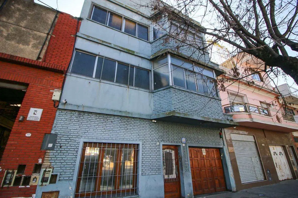 OPORTUNIDAD Galpón Parque Chacabuco Venta 822M2 8