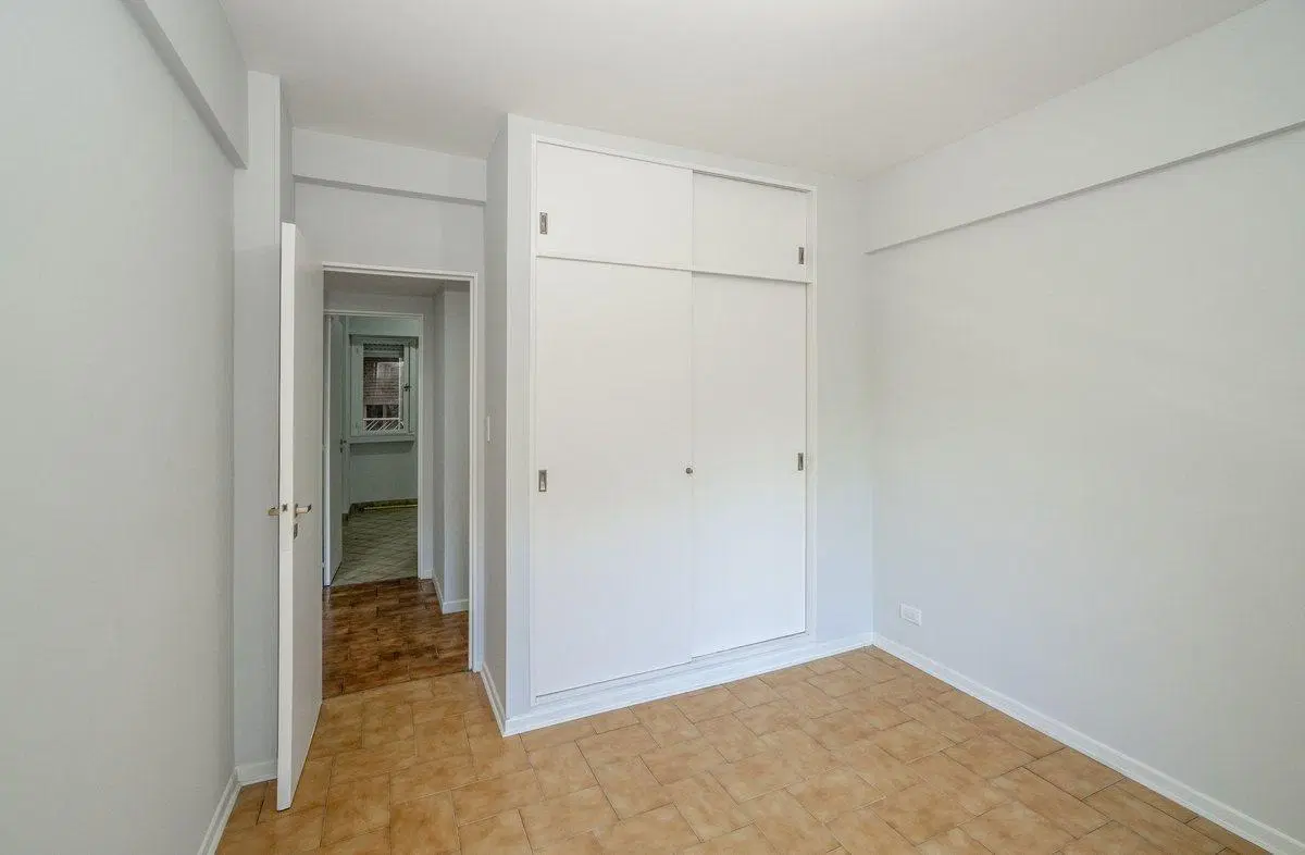 VENTA 4 AMBIENTES FLORES BALCON NUEVO BAJO PRECIO 3
