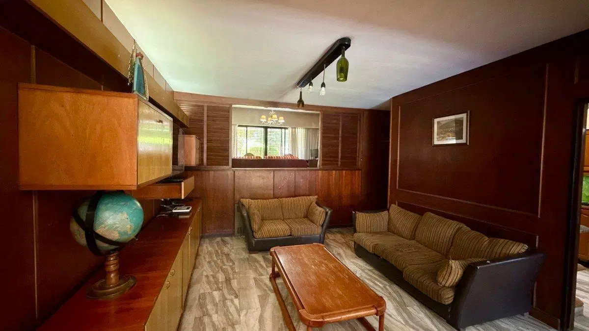 VENTA CASA 5 AMB PILETA JARDÍN Y CASA DE HUÉSPEDES 5