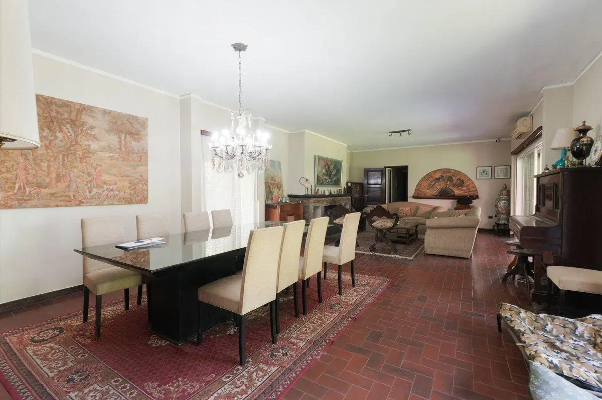VENTA CASA SEIS AMBIENTES OLIVOS GOLF CLUB 3