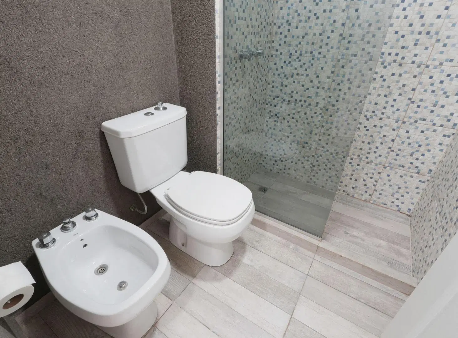 VENTA MONOAMBIENTE CON BALCÓN APTO PROFESIONAL 3