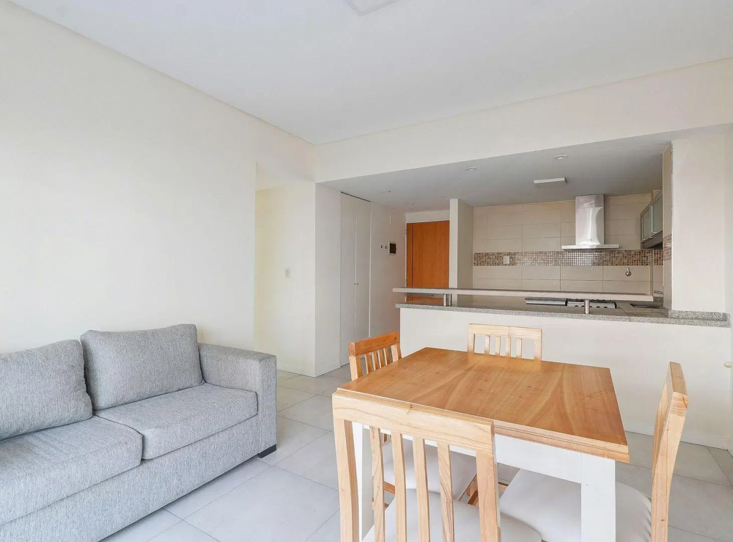 VENTA MODERNO DEPARTAMENTO 2 AMBIENTES BALCON LUZ 5