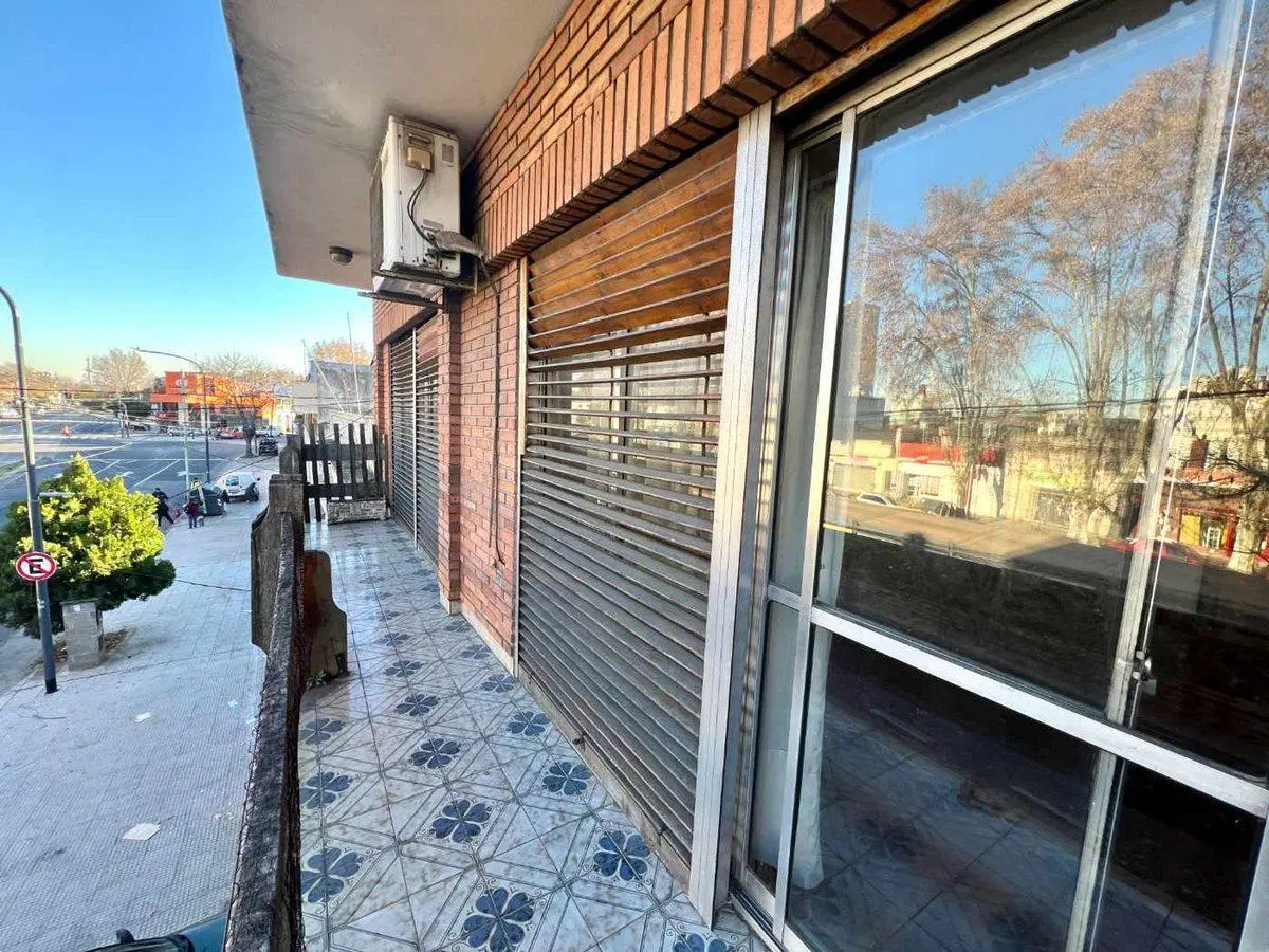 VENTA PH 4 AMBIENTES POMPEYA PATIO BALCÓN SIN EXP 4