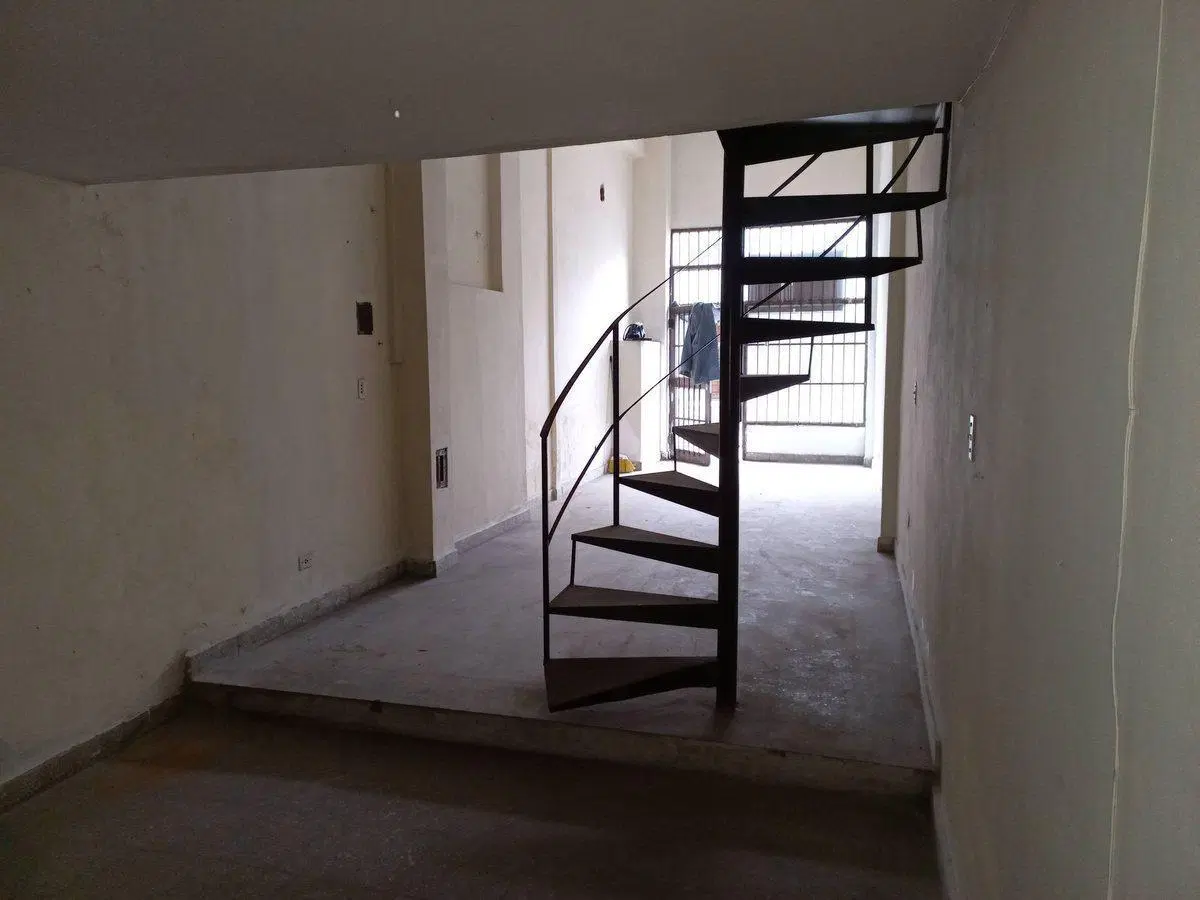 VENTA OFICINA O DEPÓSITO PARQUE AVELLANEDA 51 M2 4