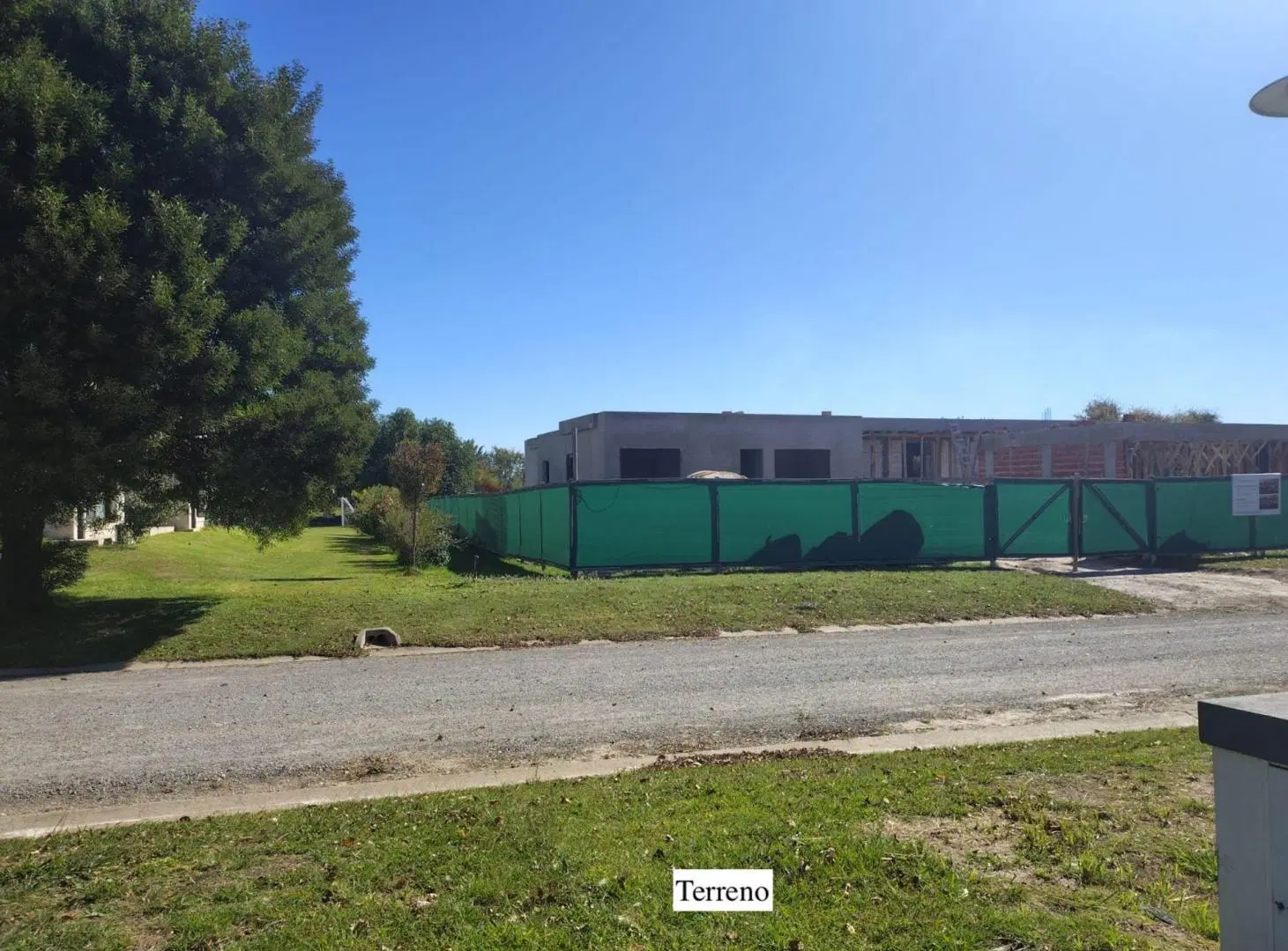 VENTA TERRENO LUJÁN EVERLINKS GOLF VISTA A HOYOS 4