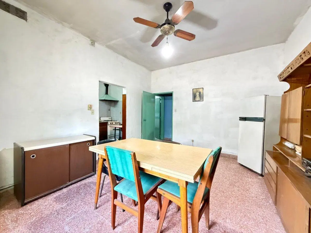 VENTA CASA CON TERRENO LA FERRERE CON GARAGE 4