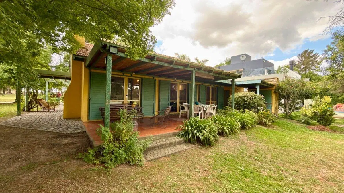 VENTA CASA 5 AMBIENTES LARENA CC PILAR AP CREDITO 2