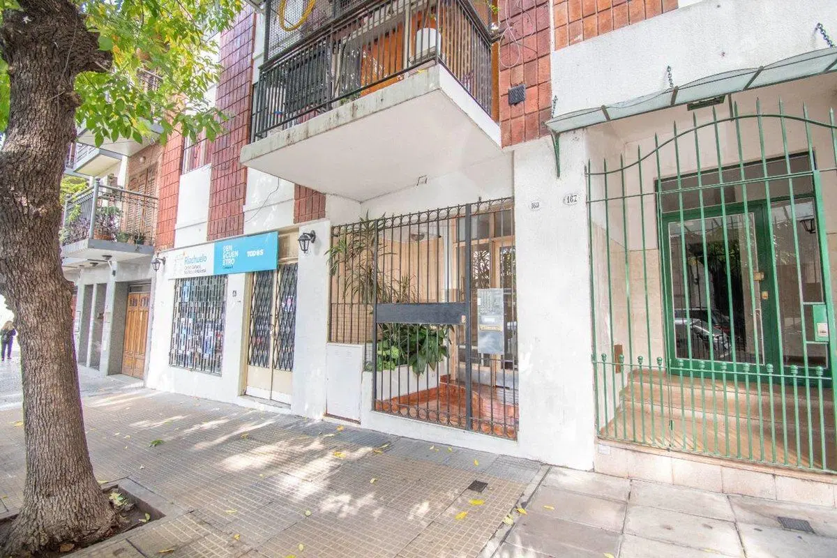 VENTA MONOAMBIENTE BARRACAS LUMINOSO 3