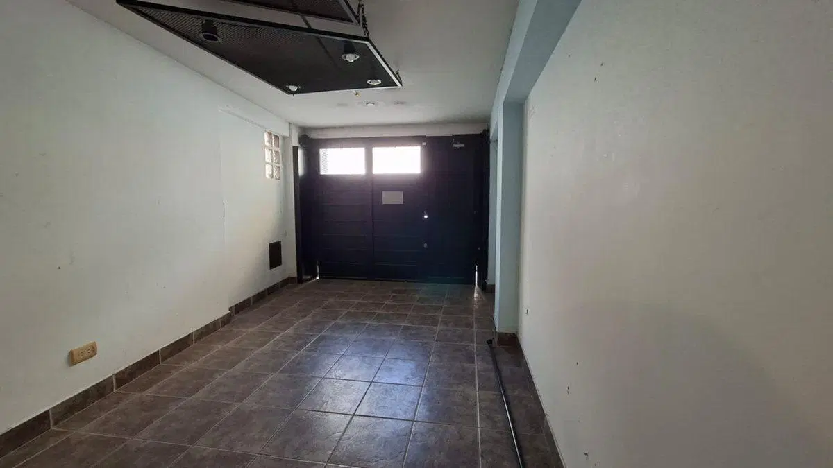 VENTA V. URQUIZA OFICINA COCHERA APTO PROFESIONAL 3