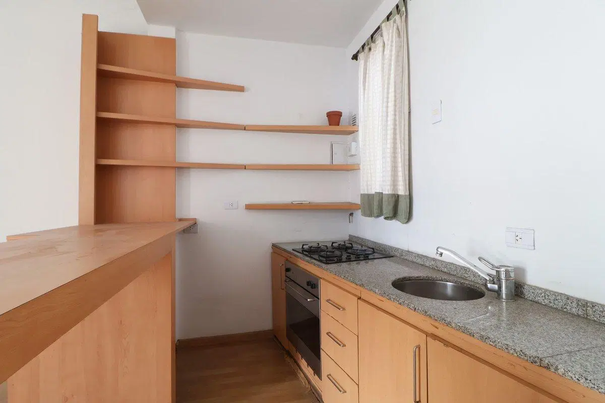 VENTA DEPARTAMENTO 2 AMBIENTES RECOLETA BALCON 8