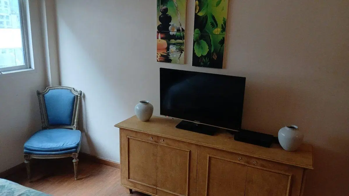 VENTA MICROCENTRO MONOAMBIENTE FRENTE PISO ALTO 2